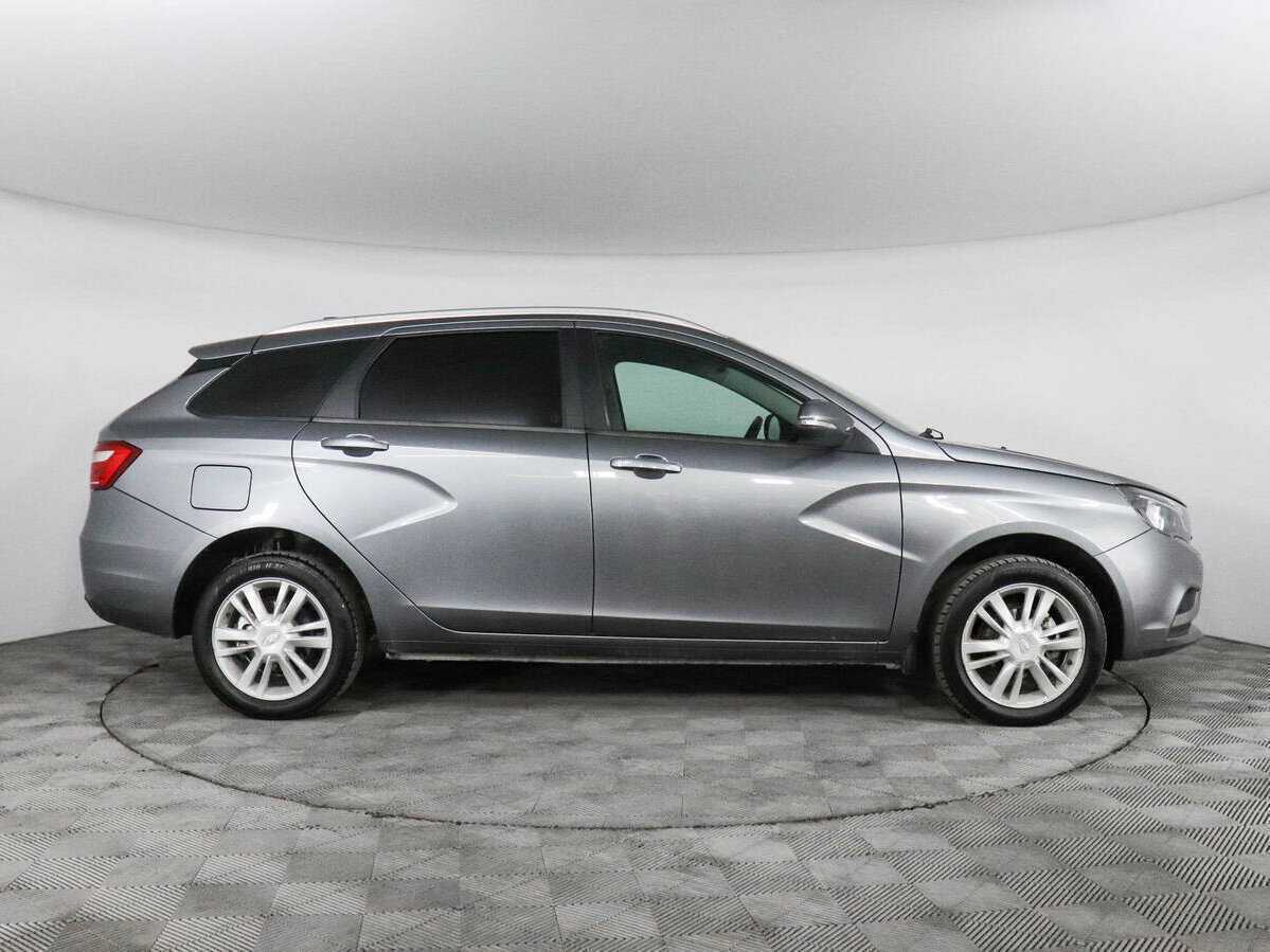 Lada (ВАЗ) Vesta SW, 2019 - фото №4